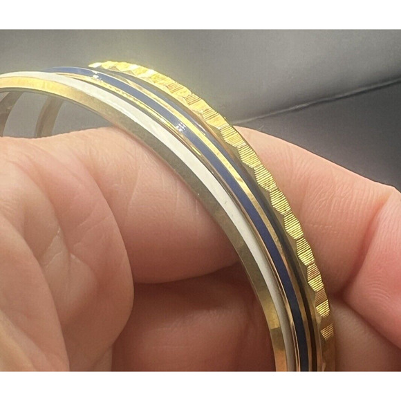 VINTAGE TRIFARI ENAMELED BANGLE BRACELET LOT OF‎ 3 - Picture 2 of 3